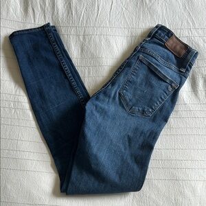Madewell High-Rise Skinny dark wash Jean
